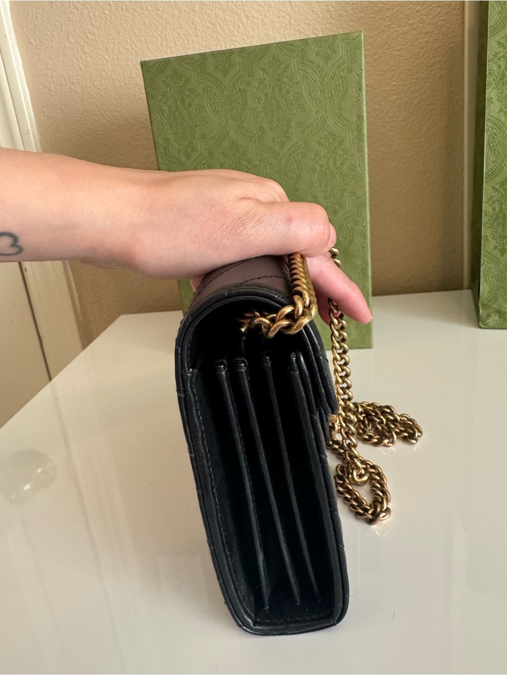 Gucci Black Chevron Marmont Crossbody Bag - Picture 4 of 16
